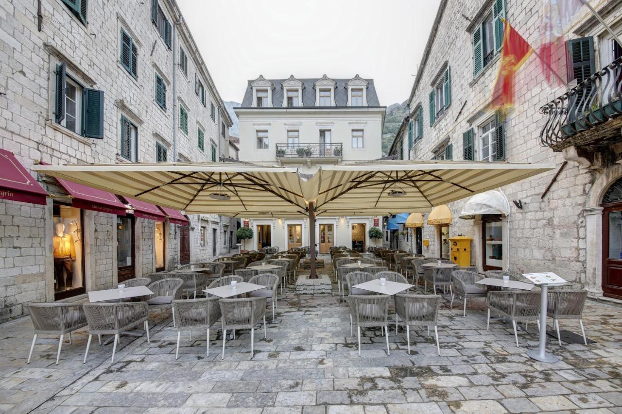 Hotel Vardar Kotor Bagian luar foto