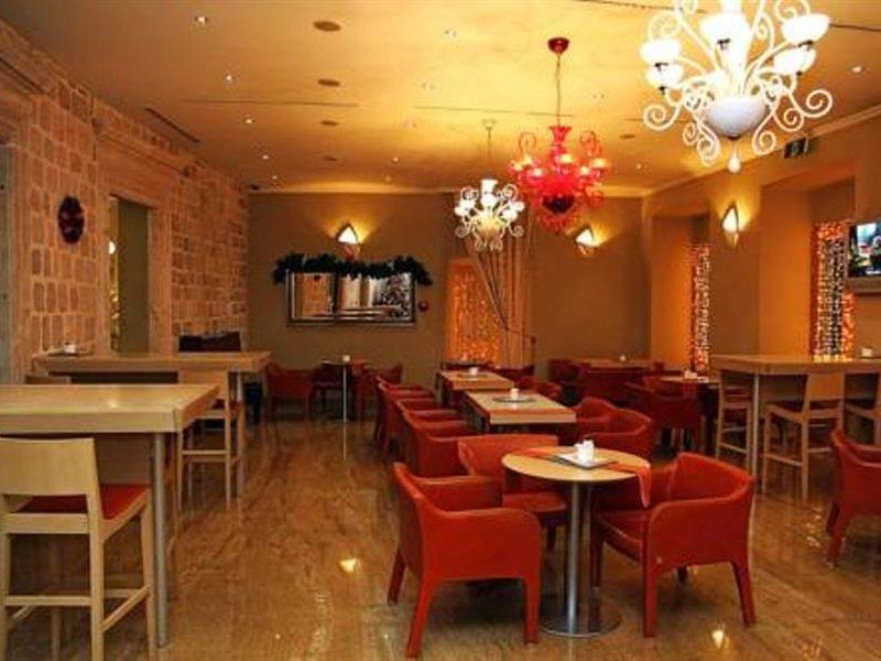Hotel Vardar Kotor Bagian luar foto